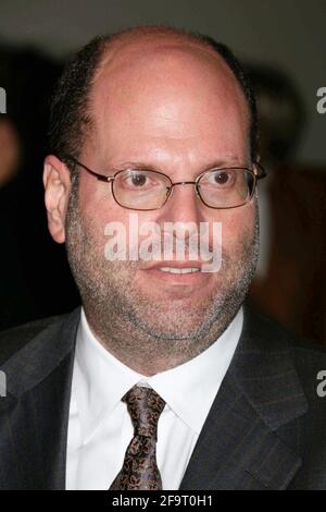 **PHOTO DE FICHIER** Scott Rudin aurait été retiré de A24 film Projects comme producteur. Scott Rudin participe à la soirée d'ouverture du New York film Festival première de 'la Reine' au Avery Fisher Hall au Lincoln Center à New York le 29 septembre 2006. Crédit photo : Henry McGee/MediaPunch Banque D'Images