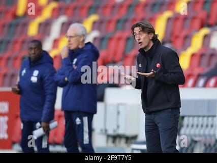 Brentford, Londres, Angleterre, le 20 avril 2021. Thomas Frank, directeur de Brentford, lors du match du championnat Sky Bet au stade communautaire de Brentford, Londres. Le crédit photo devrait se lire: David Klein / Sportimage crédit: Sportimage / Alay Live News Banque D'Images