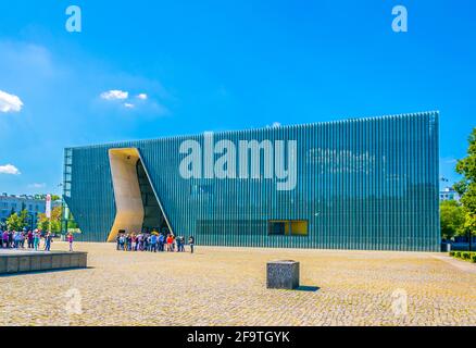 Vue sur le musée de l'histoire des juifs polonais à Varsovie, Pologne. Banque D'Images