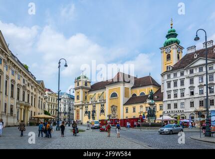 VIENNE, AUTRICHE, JUIN 2016 : le Schottenstift (Abbaye écossaise), officiellement appelée Abbaye bénédictine de notre chère Dame des Écossais, est un m catholique romain Banque D'Images