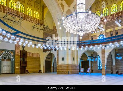 MANAMA, BAHREÏN, 23 OCTOBRE 2016 : intérieur de la Grande Mosquée Al Fateh à Manama, capitale du Bahreïn. Banque D'Images