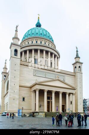 POTSDAM, ALLEMAGNE, 11 MARS 2015 : édifice monumental de l'église nicolai kirche - nicholas à potsdam Banque D'Images