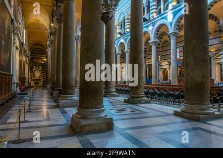 PISE, ITALIE, 14 MARS 2016: Vue de l'intérieur de la cathédrale de Pise en Italie Banque D'Images