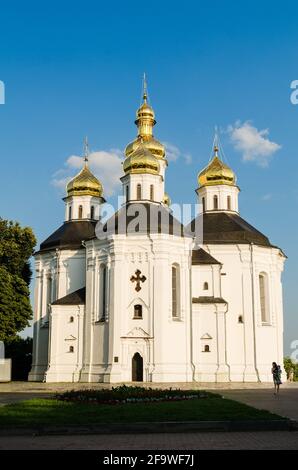 Photo verticale de l'église de Catherine Chernihiv Ukraine Banque D'Images