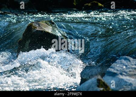 petite cascade sur la rivière gusen en haute-autriche Banque D'Images