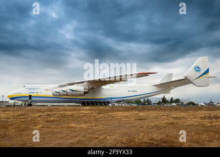 Santiago du Chili, région métropolitaine, Chili, Amérique du Sud - l'Antonov 225 le plus grand avion du monde. Banque D'Images