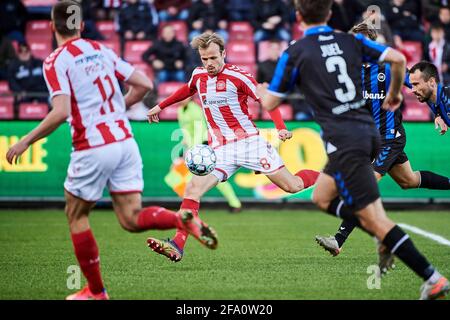 Aalborg, Danemark. 21 avril 2021. Iver Fossum (8) d'AAB vu pendant le match 3F Superliga entre Aalborg Boldklub et Odense Boldklub au parc Aalborg Portland à Aalborg. (Crédit photo : Gonzales photo/Alamy Live News Banque D'Images