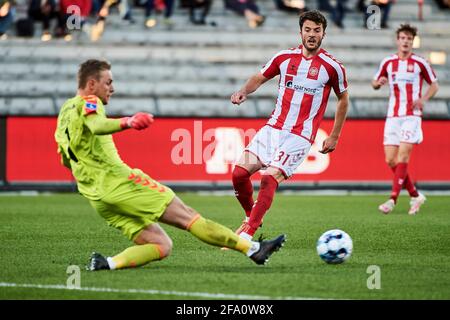 Aalborg, Danemark. 21 avril 2021. Daniel Granli (31) d'AAB vu pendant le match 3F Superliga entre Aalborg Boldklub et Odense Boldklub au parc Aalborg Portland à Aalborg. (Crédit photo : Gonzales photo/Alamy Live News Banque D'Images