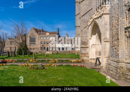 Vue de l'entrée de King's Lynn Minster (église St Margaret's), Kings Lynn, Norfolk, Angleterre, Royaume-Uni, Europe Banque D'Images