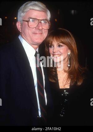 Phil Donahue Marlo Thomas 1990 photo d'Adam Scull-PHOTOlink.net Banque D'Images