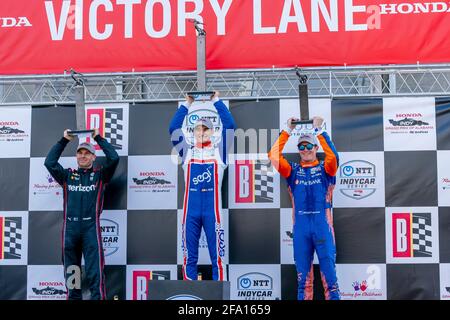 Birmingham, Alabama, États-Unis. 18 avril 2021. ALEX PALOU (10) de Barcelone, Espagne, remporte le Honda Indy Grand Prix d'Alabama au Barber Motorsports Park de Birmingham, Alabama. Credit: Walter G Arce SR Grindstone Medi/ASP/ZUMA Wire/Alay Live News Banque D'Images