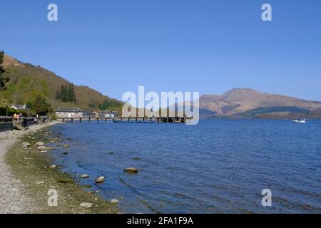 Luss, Loch Lomond, le jour des avril 2021 Banque D'Images