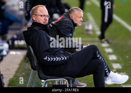 Lyngby, Danemark. 21 avril 2021. L'entraîneur-chef Glen Riddersholm de Soenderjyske vu pendant le match 3F Superliga entre Lyngby Boldklub et Soenderjyske au stade Lyngby. (Crédit photo : Gonzales photo/Alamy Live News Banque D'Images