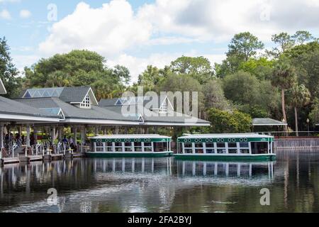 Bateau à fond de verre historique à Silver Springs State Park, Floride Banque D'Images