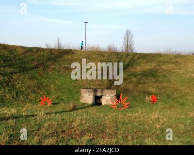 Bunker de la Seconde Guerre mondiale avec art explosif à Turnhout, Belgique Banque D'Images