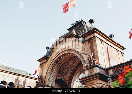 Copenhague, Danemark - 14 septembre 2020. Tivoli Gardens est un parc d'attractions et un jardin de loisirs à Copenhague, au Danemark. Le parc a ouvert ses portes le 15 août Banque D'Images