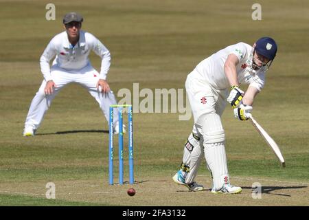 CHESTER LE STREET, ROYAUME-UNI. 22 AVRIL Alex Lees de Durham en action de batting pendant le LV= Insurance County Championship Match entre Durham County Cricket Club et Derbyshire County Cricket Club à Emirates Riverside, Chester le Street le jeudi 22 avril 2021. (Crédit : Robert Smith | ACTUALITÉS MI) crédit : ACTUALITÉS MI et sport /Actualités Alay Live Banque D'Images