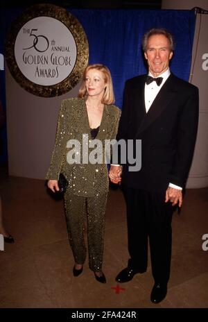 Frances Fisher et Clint Eastwood lors du 50ème Golden Globe Awards à l'hôtel Beverly Hilton à Beverly Hills, Californie, 23 janvier 1993 crédit: Ralph Dominguez/MediaPunch Banque D'Images