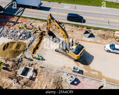 Construction le long de Fish Hatchery Road, Fitchburg, Wisconsin, États-Unis. Banque D'Images