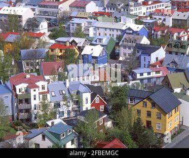 Maisons colorées en centre-ville de Reykjavik, Islande, République de Banque D'Images