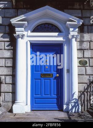 Porte géorgienne bleue, Merrion Square, Dublin, province de Leinster, République d'Irlande Banque D'Images