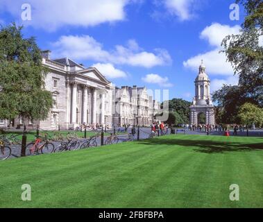 La place du Parlement, Trinity College Dublin, College Green, Dublin, Leinster Province, République d'Irlande Banque D'Images