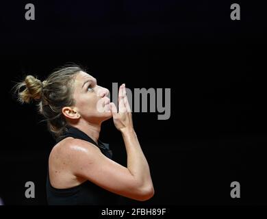 Stuttgart, Allemagne. 23 avril 2021. Tennis, WTA Tour, Stuttgart, célibataires, femmes, Quarterfinales, Alexandrova (Russie) - Halep (Roumanie): Simona Halep. Credit: Marijan Murat/dpa-POOL/dpa/Alamy Live News Banque D'Images