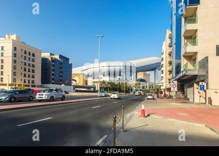 Dubaï, Émirats Arabes Unis - 04 mars 2021 : piste de ski au Mall of the Emirates Banque D'Images