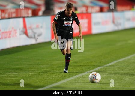 Alejandro Pozo (Eibar), 22 AVRIL 2021 - football : Espagnol 'la Liga Santander' match entre Grenade CF 4-1 SD Eibar au Nuevo Los Carmenes à Grenade, Espagne. (Photo de Mutsu Kawamori/AFLO) Banque D'Images