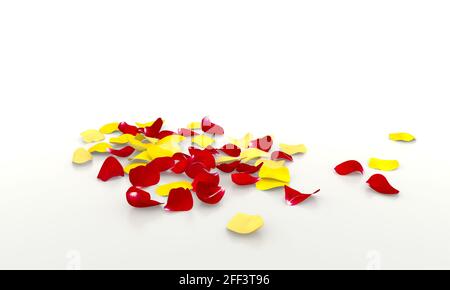 Les pétales de rose jaune et rouge se trouvent sur le sol blanc réfléchissant. Concept festif et floral Banque D'Images