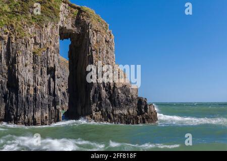 Church Doors Cove, Skrinkle Haven, Pembrokeshire Coast, pays de Galles, Royaume-Uni Banque D'Images