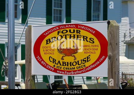 Tanger, Virginie, États-Unis - 21 juin 2020 : la pêche au crabe est la principale industrie de cette destination touristique populaire au milieu de la baie de Chesapeake. Banque D'Images