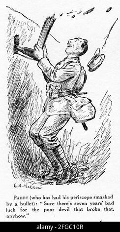 Gravure d'un Irishman voyant sept ans de malchance sur le soldat qui a tiré son périscope pendant la première Guerre mondiale. Du magazine Punch. Banque D'Images