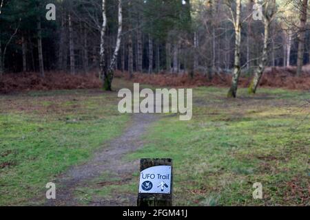 Sentier OVNI signe de la forêt de Rendlesham Suffolk Royaume-Uni Banque D'Images