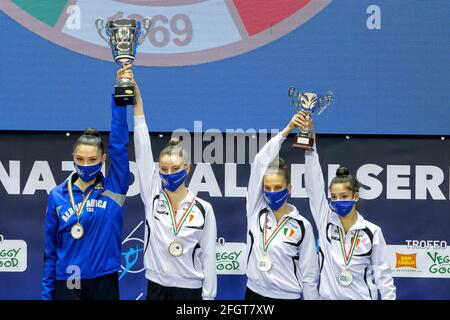 Turin, Italie. 24 avril 2021. Ginnastica Fabriano podium lors de la gymnastique Rythmique italienne 2021 finale six, gymnastique à Turin, Italie, avril 24 2021 crédit: Agence de photo indépendante/Alamy Live News Banque D'Images