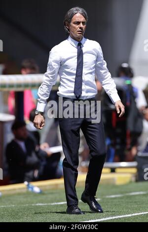 Benevento, Italie. 25 avril 2021. Filippo Inzaghi entraîneur de Benevento Calcio réagit pendant la série UN match de football entre Benevento Calcio et Udinese Calcio au stade Ciro Vigorito à Benevento (Italie), le 25 avril 2021. Photo Cesare Purini/Insidefoto crédit: Insidefoto srl/Alay Live News Banque D'Images