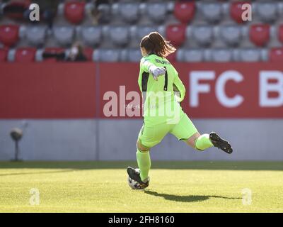 Munich, Allemagne. 25 avril 2021. En action pendant le match de l'UEFA Womens Champions League entre le FC Bayern Munich et le FC Chelsea à Munich, campus du FC Bayern, Allemagne. Crédit: SPP Sport presse photo. /Alamy Live News Banque D'Images