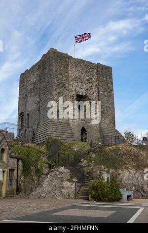 Parc de la vallée de Ribble. Promenez-vous dans le parc public de Clitheroe et le château de Clitheroe avec un ciel d'été Banque D'Images