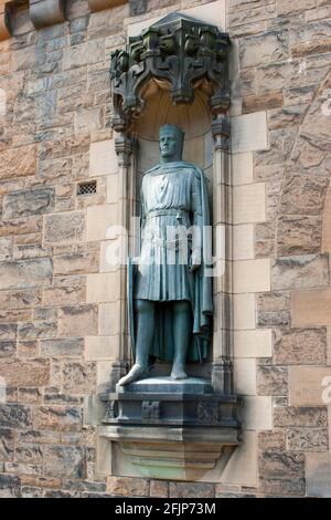 Statue de Robert The Bruce, Château d'Édimbourg, Édimbourg, Lothian, Écosse, Royaume-Uni Banque D'Images