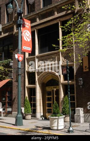 Le Library Hotel est un hôtel de caractère situé à Midtown Manhattan, New York, États-Unis Banque D'Images