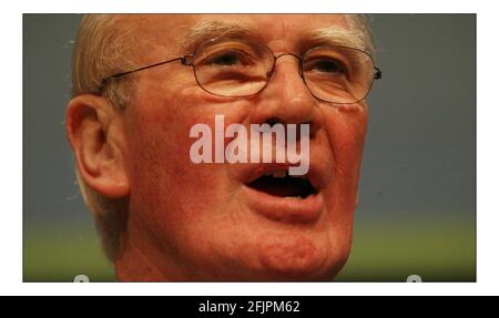 Sir Memzies Campbell s'adresse à la Conférence des libéraux démocrates à Blackpool.pic David Sandison 19/9/2005 Banque D'Images