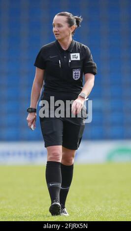 Sheffield, Angleterre, le 24 avril 2021. Arbitre Magdelena Golba lors du match de la Premier League à Bramall Lane, Sheffield. Le crédit photo devrait se lire: Simon Bellis / Sportimage Banque D'Images