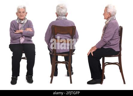 même femme âgée assise sur fond blanc, vue avant, arrière et latérale Banque D'Images