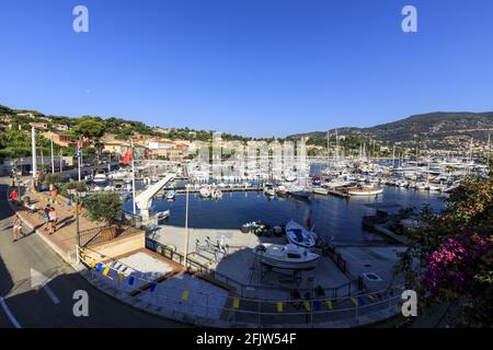 France, Alpes Maritimes, Saint Jean Cap Ferrat, le port Banque D'Images