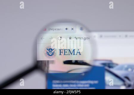 New York, États-Unis - 26 avril 2021 : logo FEMA de l'Agence fédérale de gestion des urgences, gros plan sur la page du site Web, éditorial Banque D'Images