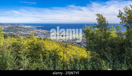 France, Alpes-Maritimes, panorama depuis la route de Tanneron, vue sur Cannes et le golfe de la Napoule Banque D'Images