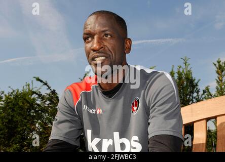 Chris Powell Directeur de Charlton Athletic FC. 2/9/2011. PHOTO DAVID ASHDOWN Banque D'Images