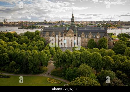 Célèbre parc dans l'île Djurgarden un matin ensoleillé de printemps à Stockholm. 2020-05-26. Photo de haute qualité Banque D'Images