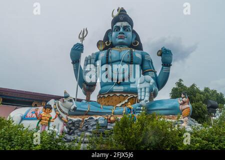 Statue du Seigneur Shiva au temple Kandasamy Koneswaram à Trincomalee, Sri Lanka Banque D'Images