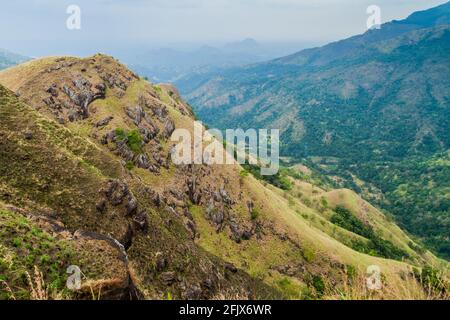 Montagnes près d'Ella, Sri Lanka Banque D'Images